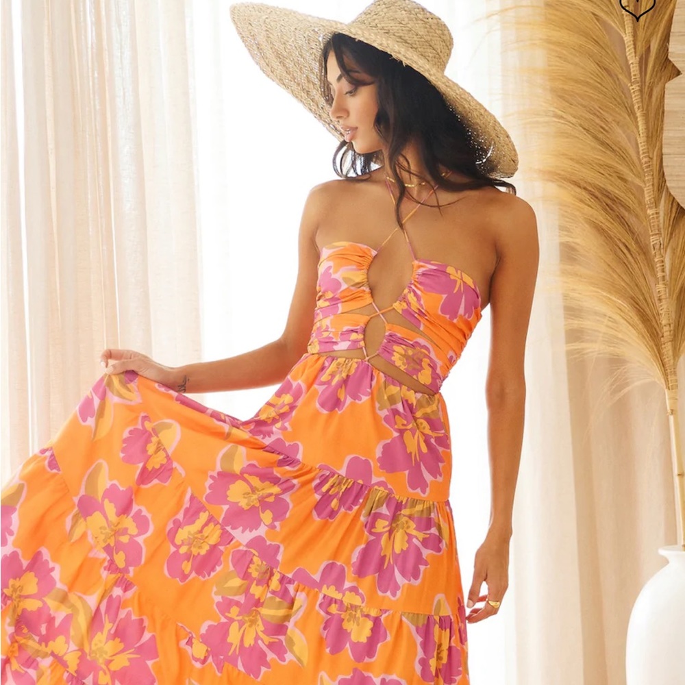 Runaway the label orange maxi size small